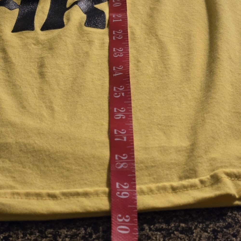 Fresh Laundry Rizzly Bear w/ Sunglasses Fun Whimsical Quirky Bold Yellow Tee XL - Picture 8 of 8